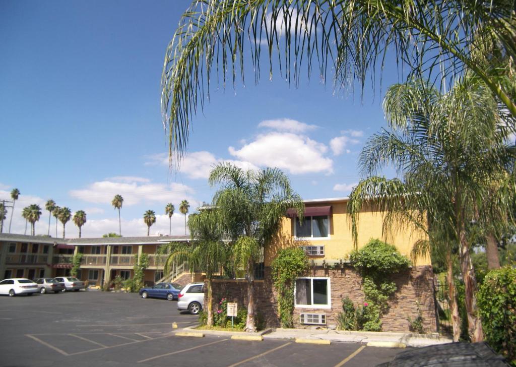 Budget Inn Riverside Bagian luar foto